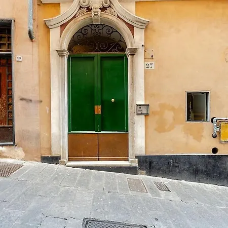 The First Porta Soprana Prione Apartment